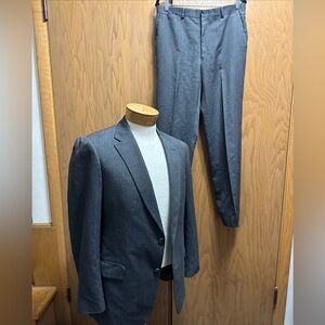 VTG 100% Wool Charcoal Gray Herringbone Suit Men’s 40 Pants 33x30 Augustus
